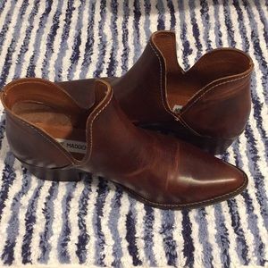 Never worn Steve Madden booties