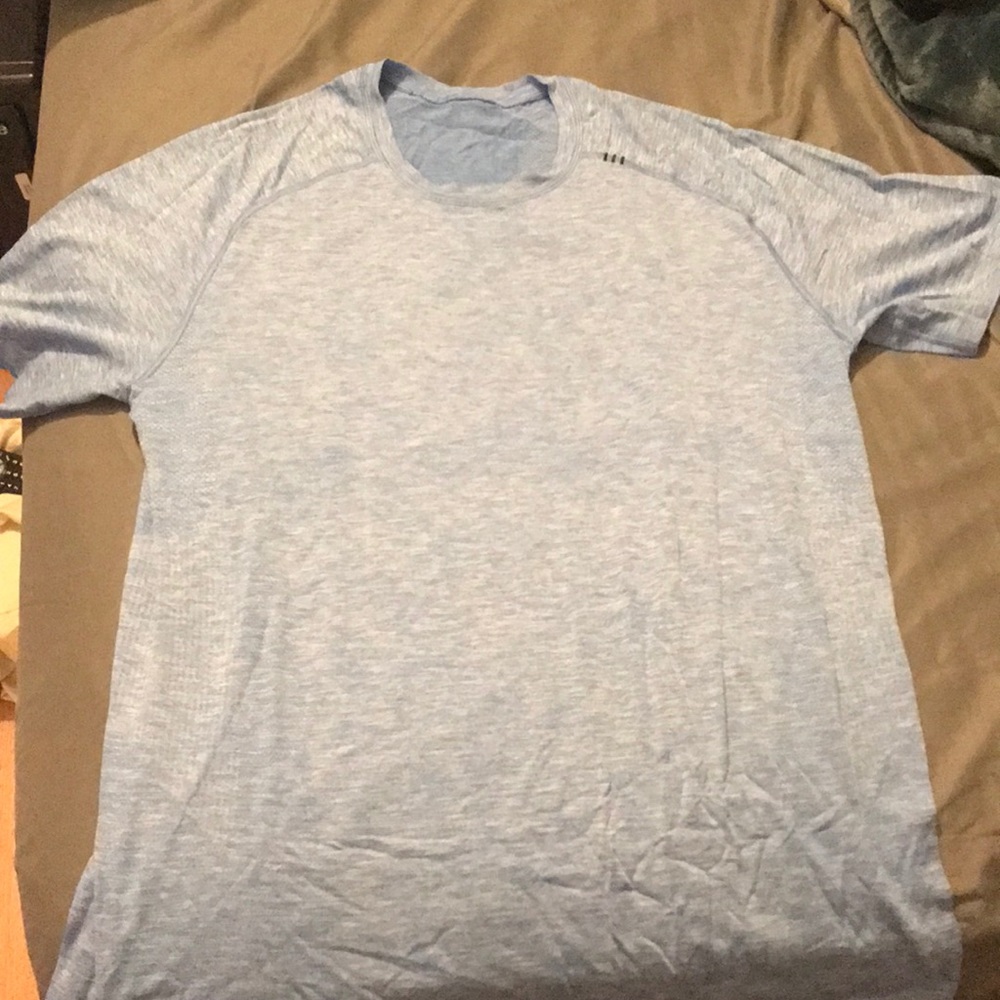 Mens LuLu Lemon lululemon T shirt size Large