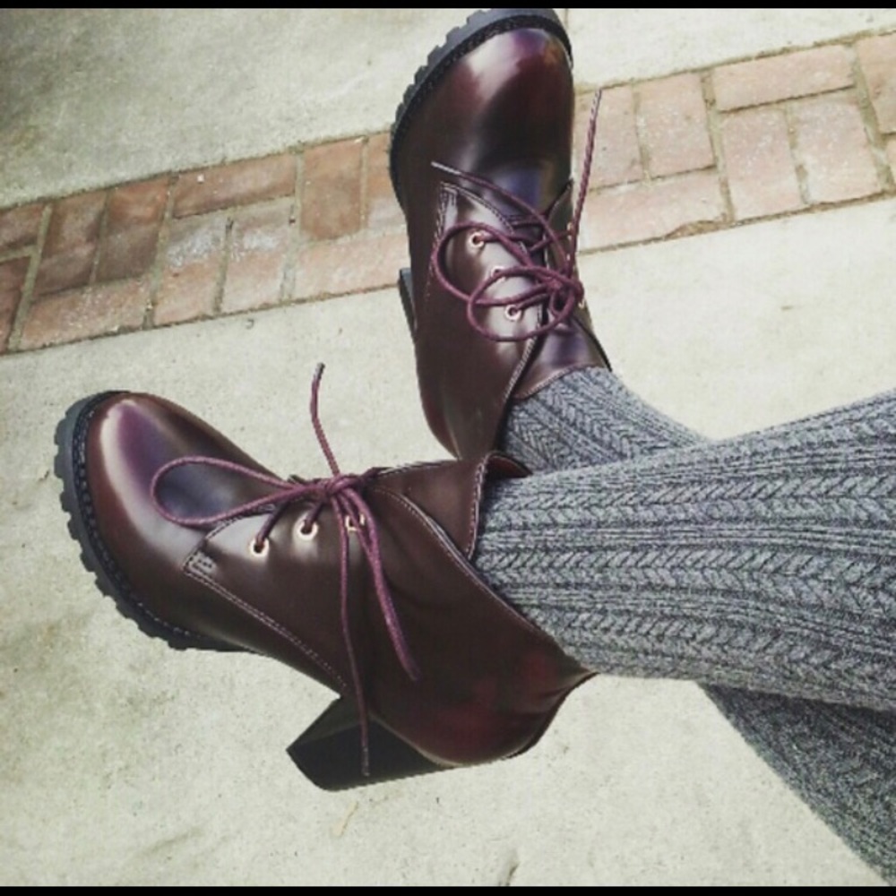Maroon Booties