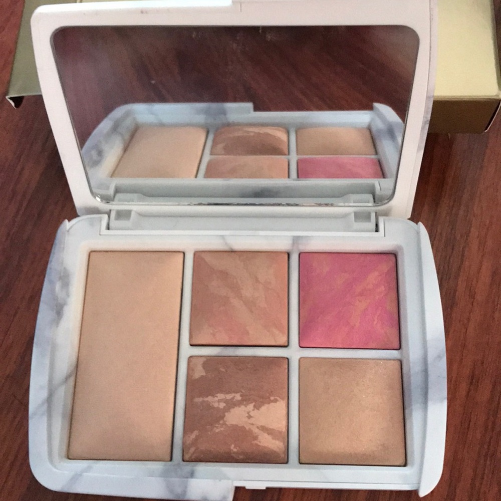 Hourglass Ambient Lighting Edit palette