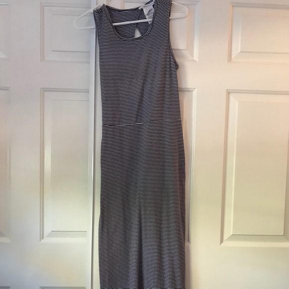 BCBGeneration Dresses & Skirts - BCBG Striped maxi dress
