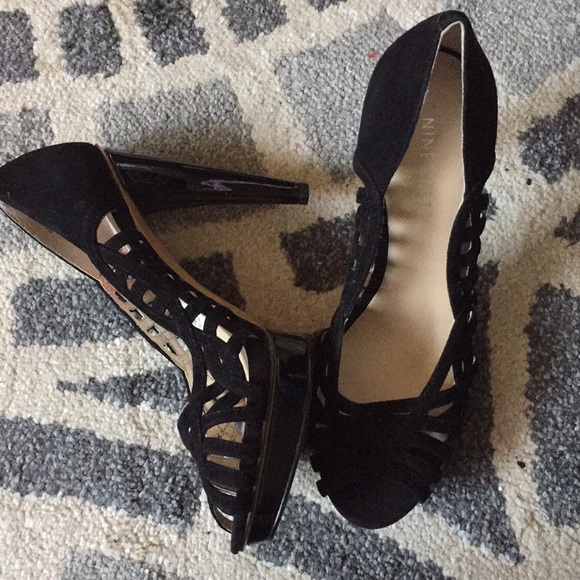 Nine West platform! So comfy! - Picture 2 of 4