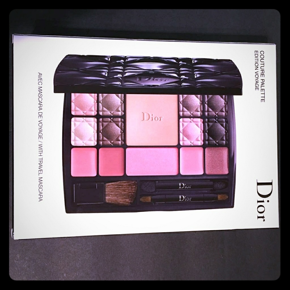 Dior total takeover pallet