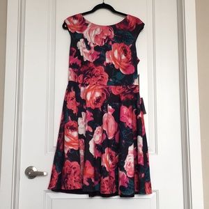 NWT Eliza J Floral Dress