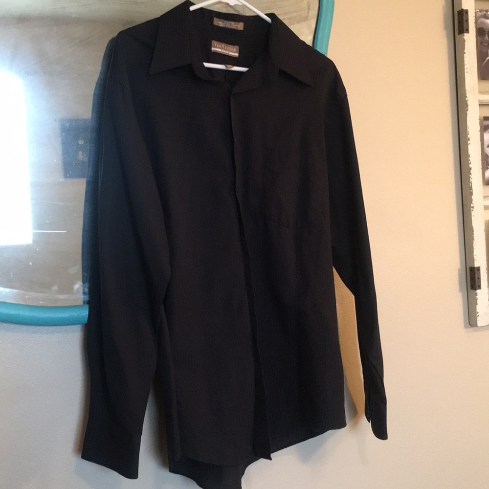 VanHeusen Black button down dress shirt
