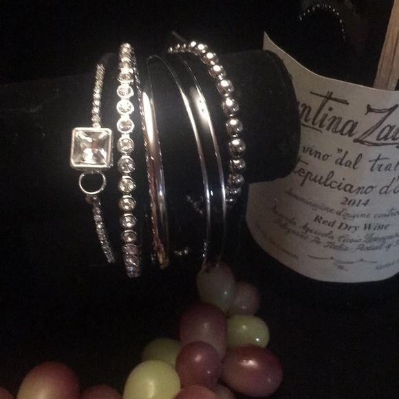 WHBM 5 bangle set, black and silver with crystals - Picture 2 of 5