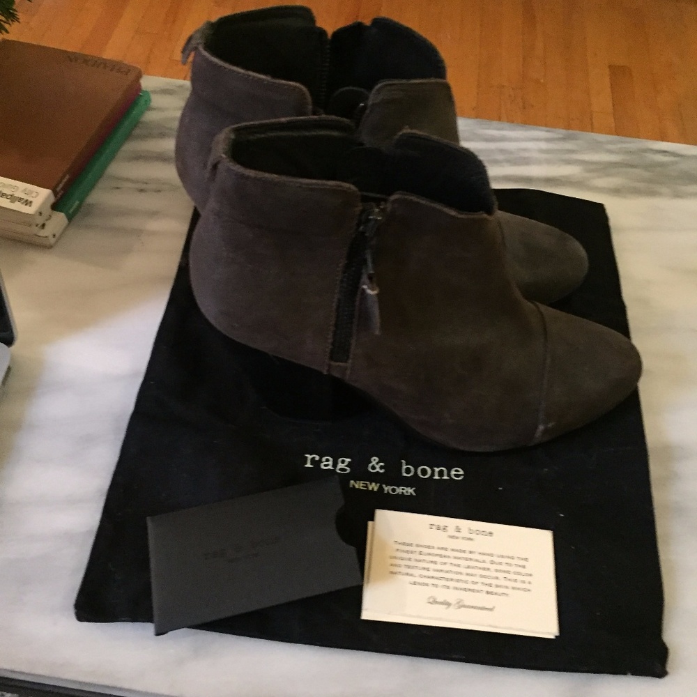 Margot nubuck ankle boots, size 39 1/2