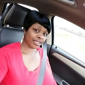 Meet your Posher, Lynette