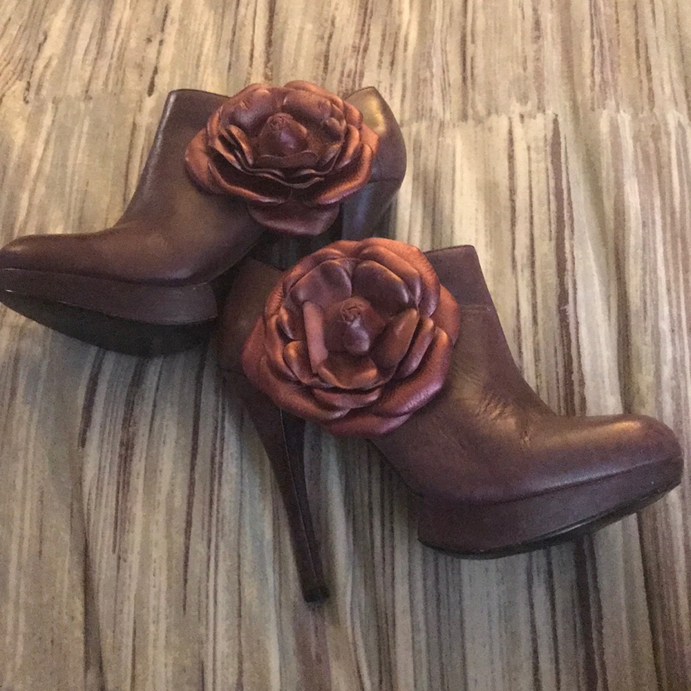 Unique booties