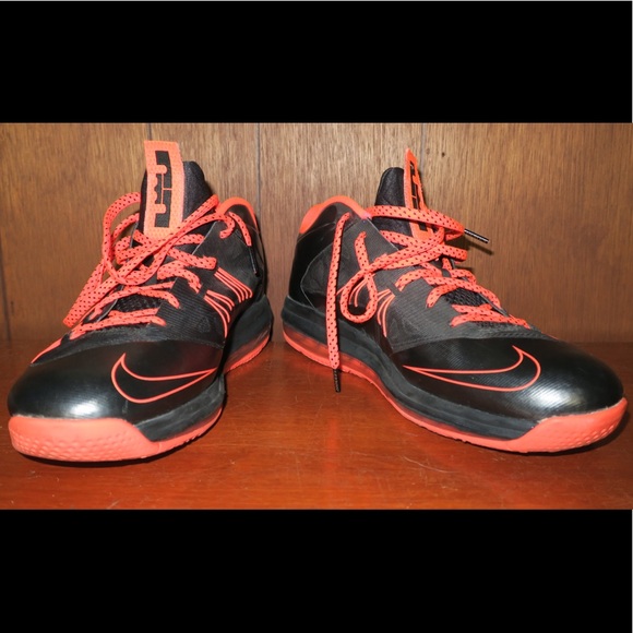 Nike Mens Air Max LeBron X Low - Picture 3 of 5