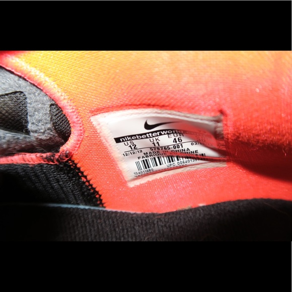 Nike Mens Air Max LeBron X Low - Picture 5 of 5