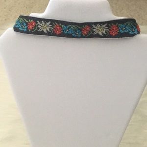 Forever 21 Black Embroidered Choker