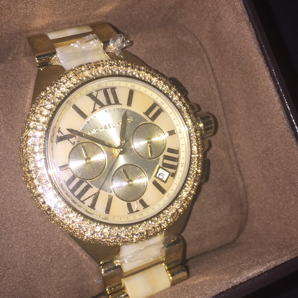 Michael Kors MK5902 womens gold watch