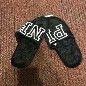 Brand new PINK slippers