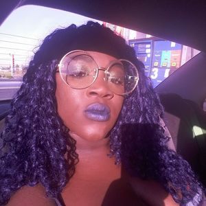 Meet your Posher, Carlene