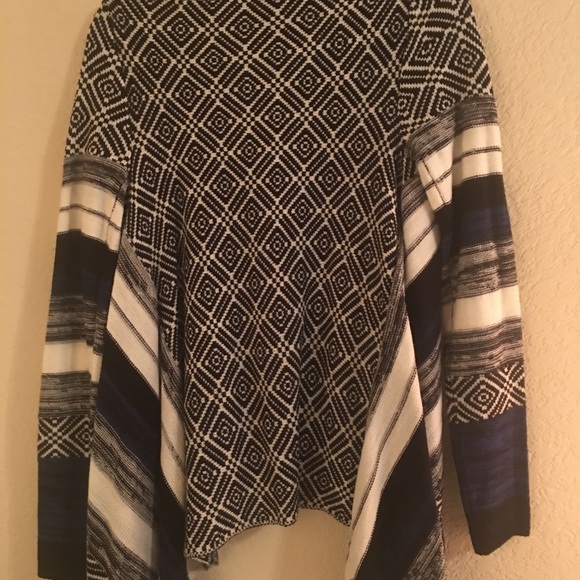 Cardigan - Picture 2 of 2