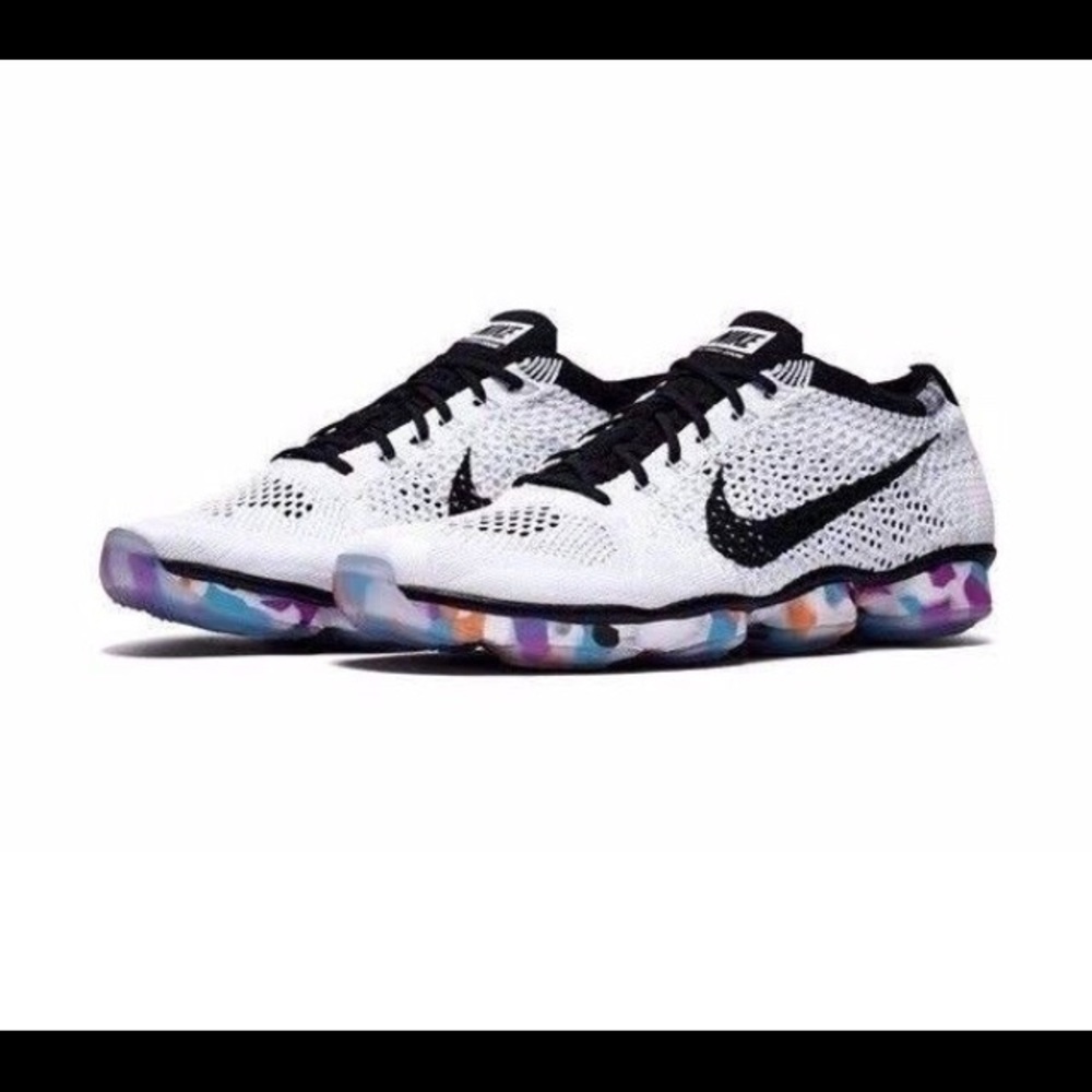 Nike Flyknit Zoom running Mesh white