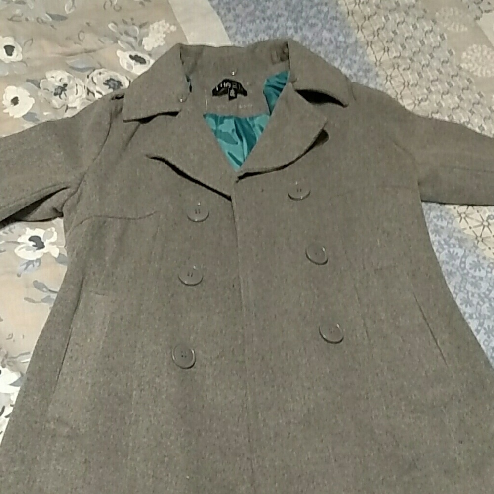 Women's rue 21 peacoat