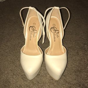 Sexy nude high platform heels. Size 5.5