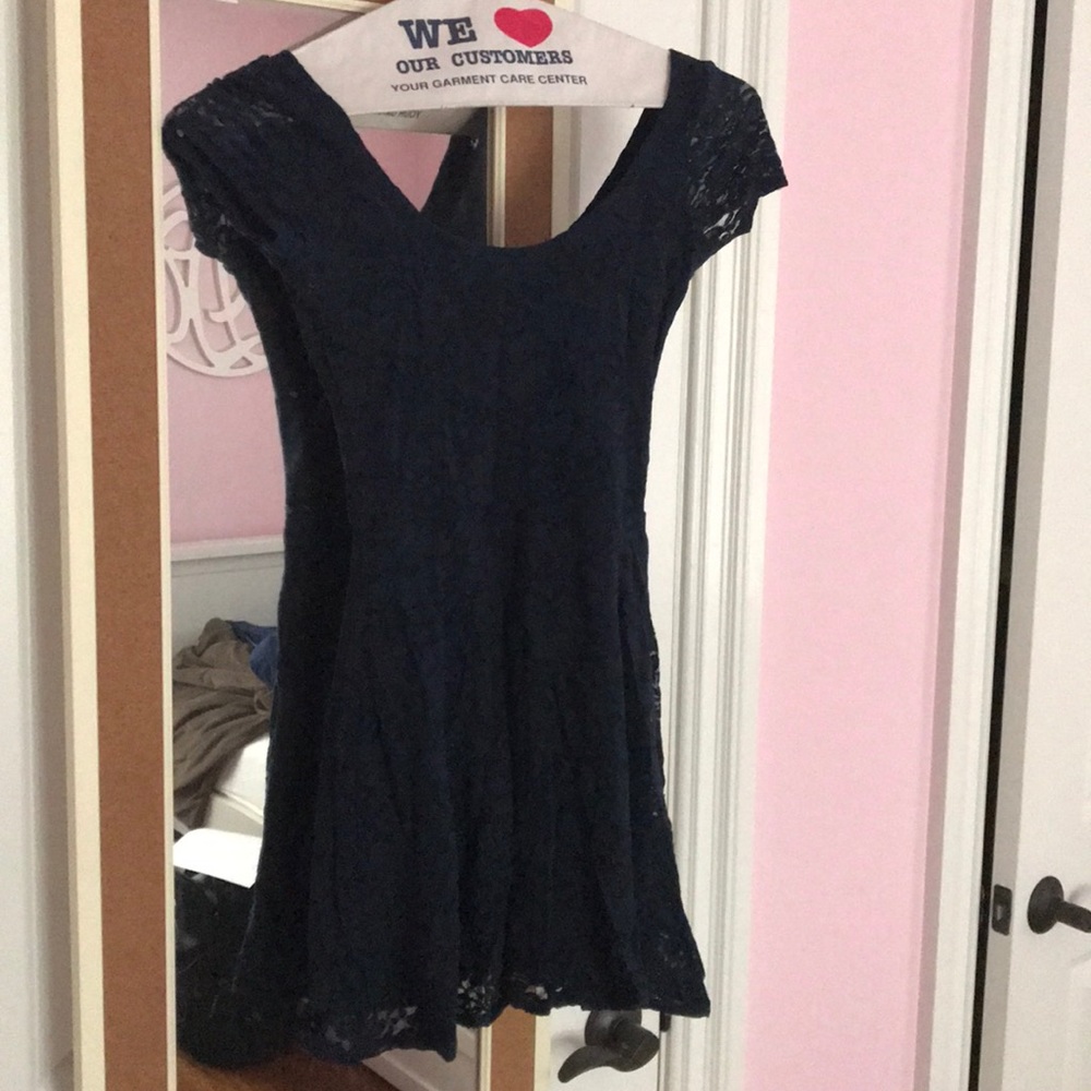 navy blue scoop neck dress