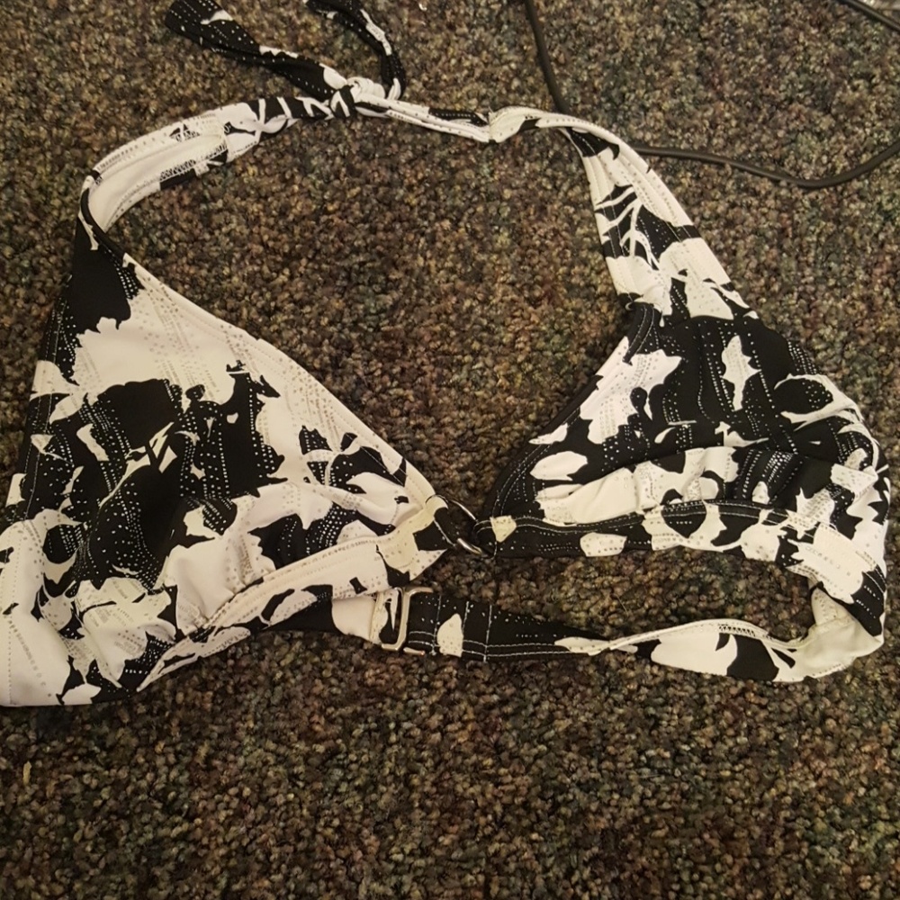 Bikini top