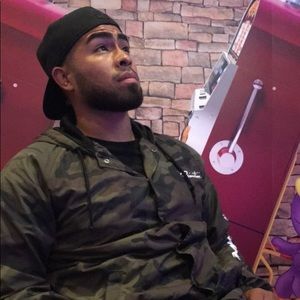 Meet your Posher, Hector