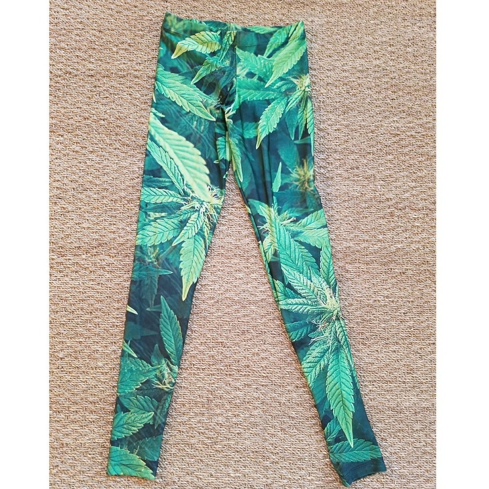 Killstar Cannabis Leggings size medium/small