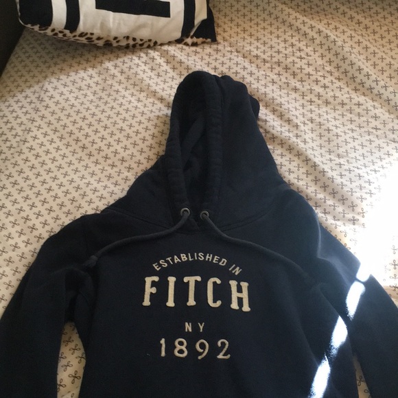 Abercrombie and Fitch - Picture 1 of 3