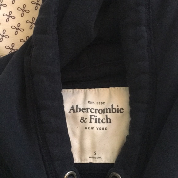 Abercrombie and Fitch - Picture 3 of 3