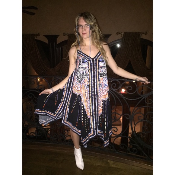 AKIRA Dresses & Skirts - Beautiful Flowy Tribal Dress