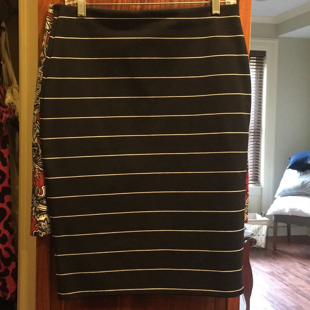 Pencil skirt