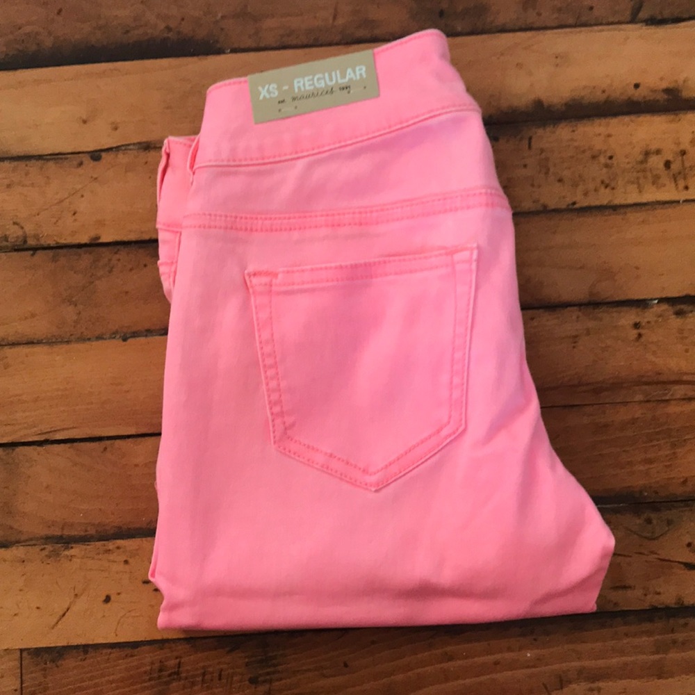 Neon Pink Maurice’s Jeggings