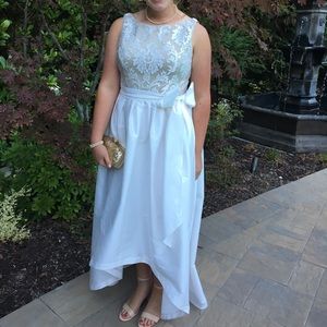 BEAUTIFUL Adrianna Papell Formal Dress