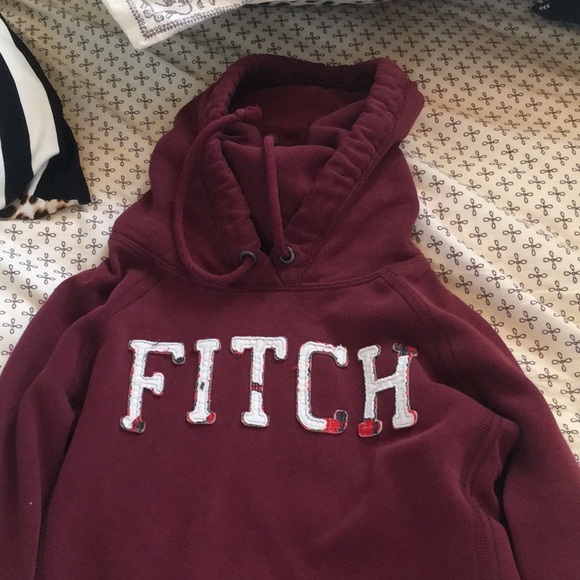 Abercrombie and Fitch - Picture 1 of 4