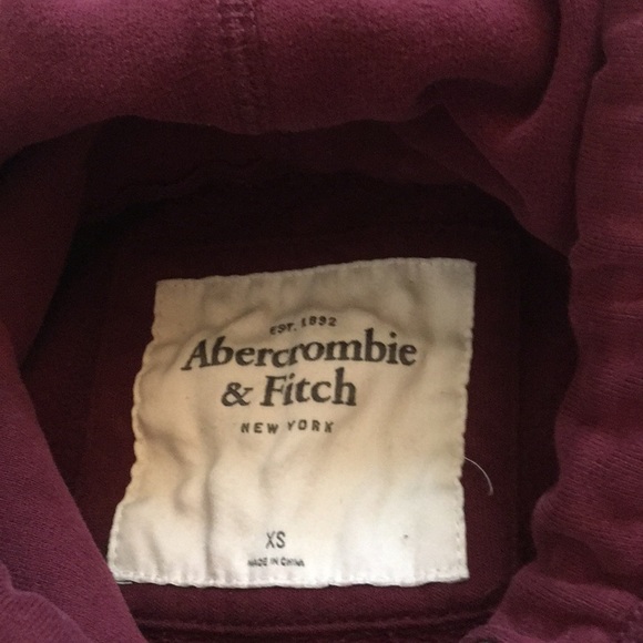 Abercrombie and Fitch - Picture 3 of 4