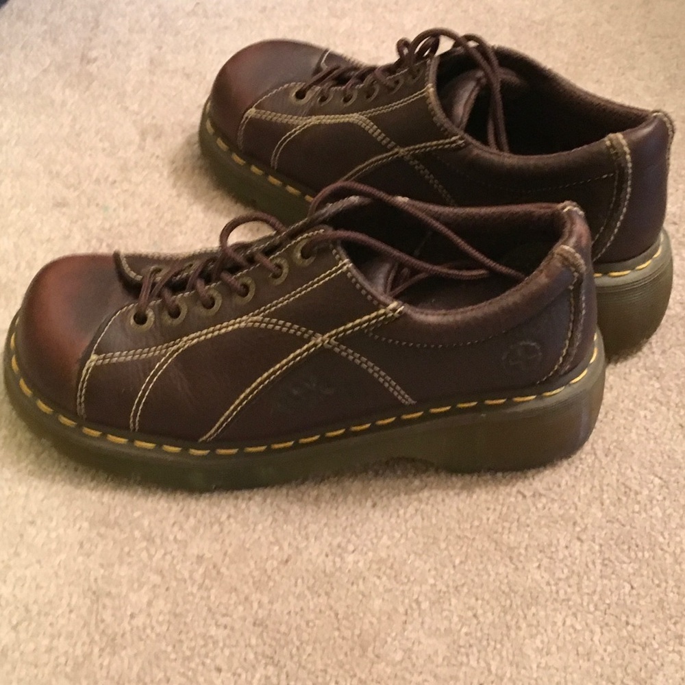 Skechers size 9 Lace Up Women's Shoes