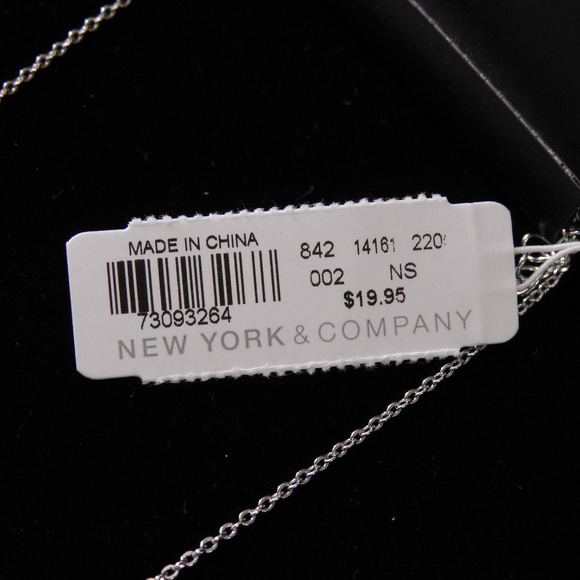 NWT silver Initial necklace crystal E,  NYCON32-E - Picture 2 of 5