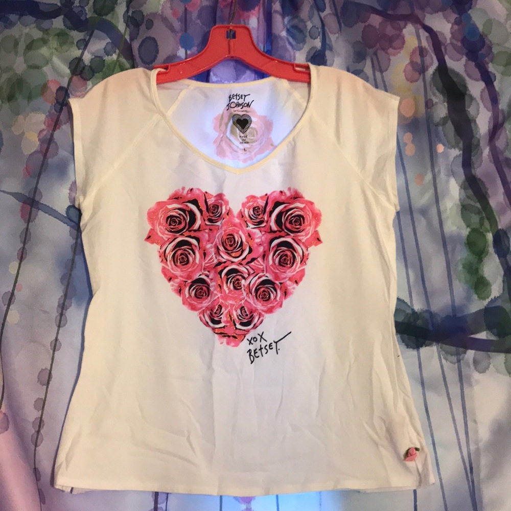 Betsey Johnson T-shirt
