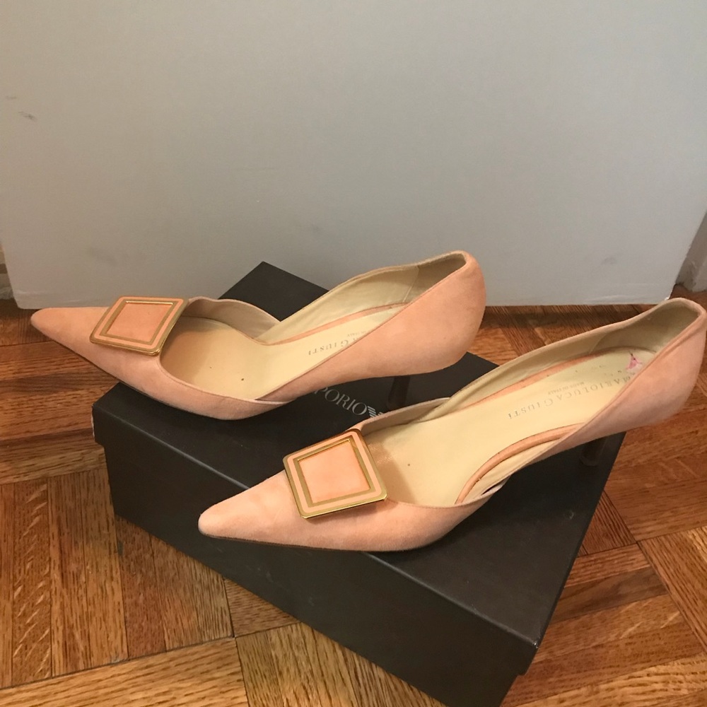Authentic Italian peach suede pumps 40