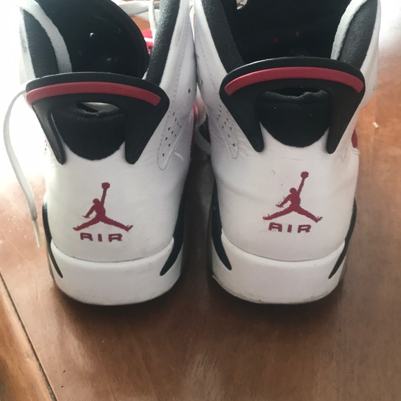 Jordan retro carmine 6  size 9.5 MAKE OFFER - Picture 3 of 3