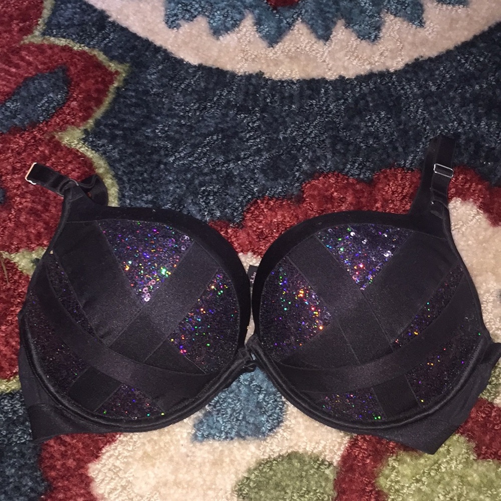 Bombshell bra