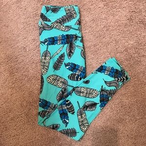 OS LulaRoe Leggings! Worn 1x.