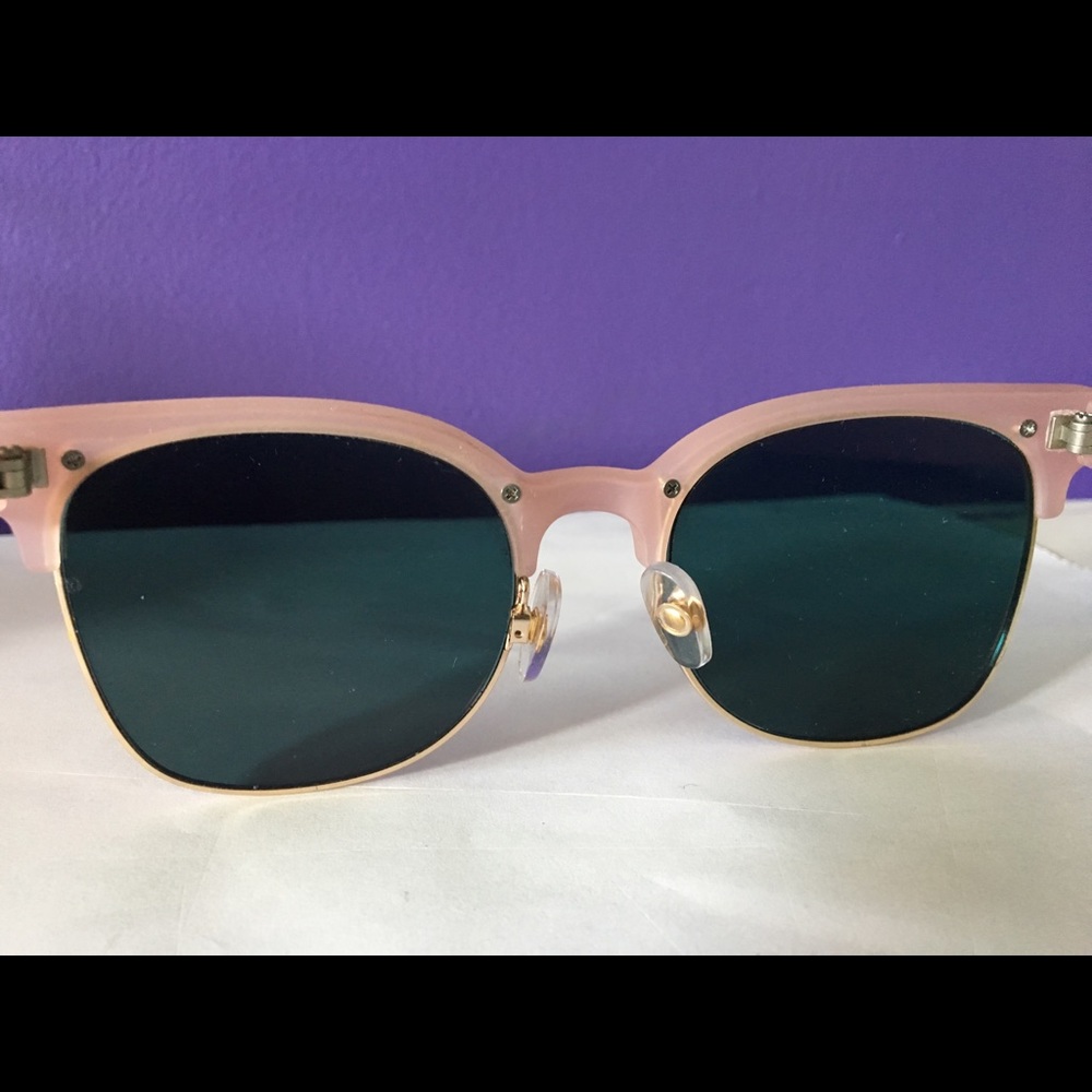 Sunglasses NWOT - Picture 5 of 8