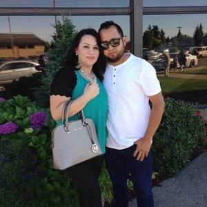 Meet your Posher, Ariana