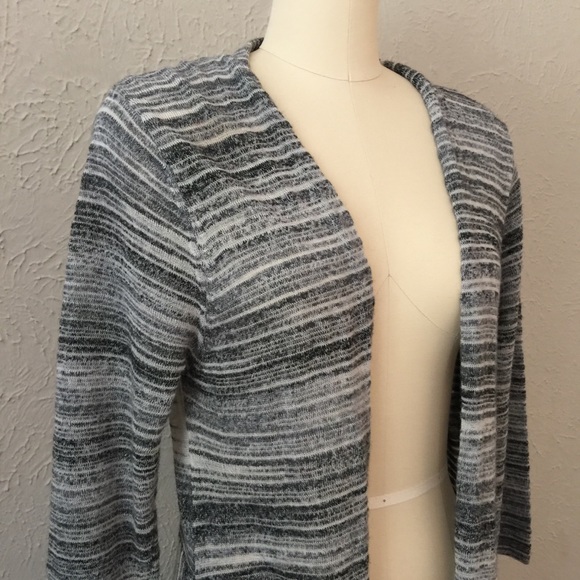 [RED] Brand Open Front Duster - Picture 6 of 8