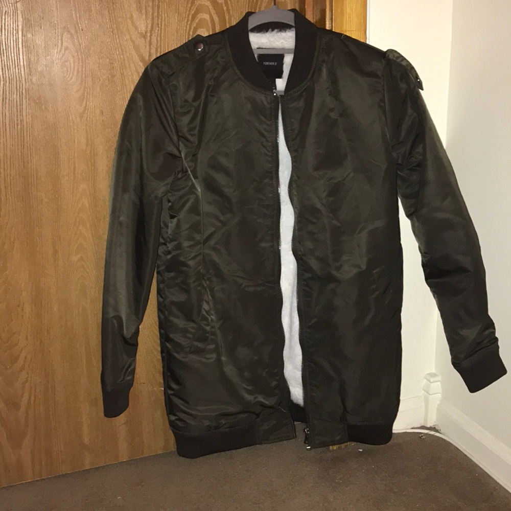 Forever 21 bomber jacket Sherling
