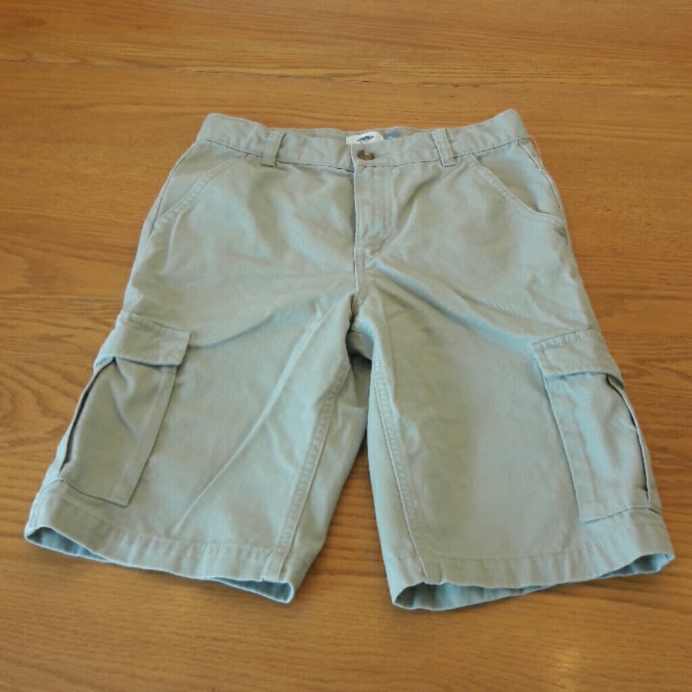 NWOT boy's Old Navy ran cargo shorts