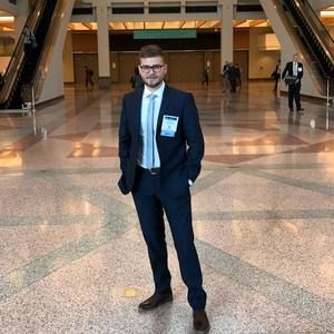 Meet your Posher, Spyros