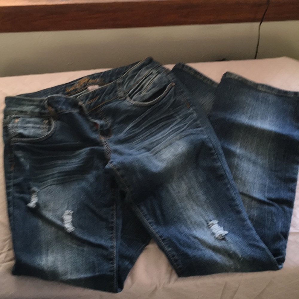 Almost famous stretch jeans