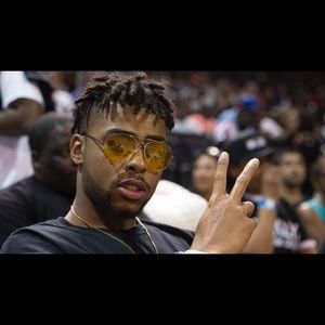 Meet your Posher, Evan